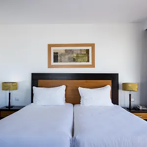 https://quarteira-sol.hotelaalgarve.com