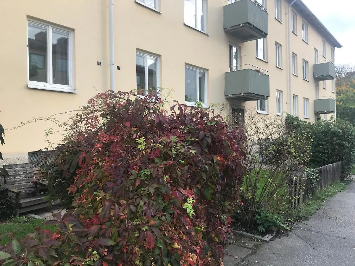 Bed & Breakfast Cosy B&B-Well Located- Directly At Globen Ericsson Stockholm Sweden