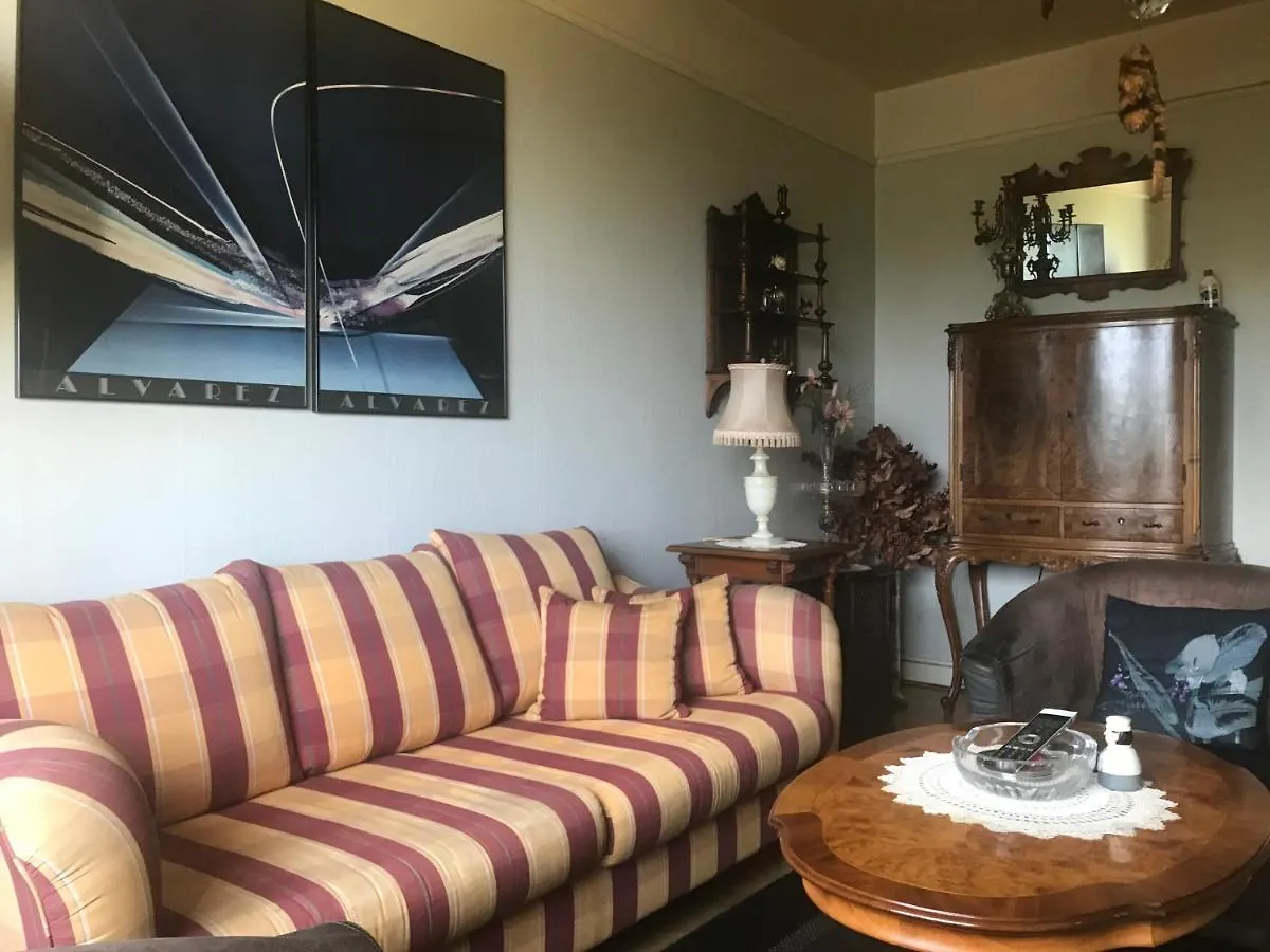 Cosy B&B-Well Located- Directly At Globen Ericsson Stockholm Sweden